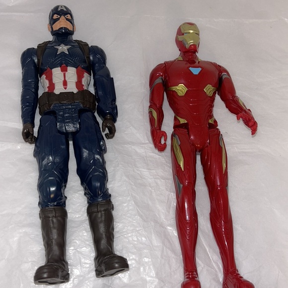 Lot of 3 - 2 Captain America 12" & 1 Marvel Avengers Infinity War Iron Man 12" - Picture 2 of 10